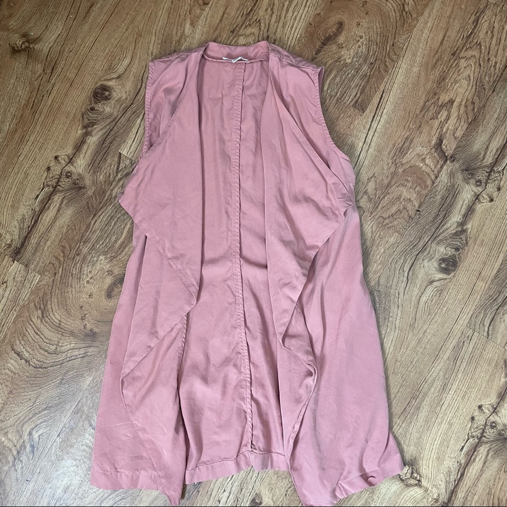 Lightweight vest